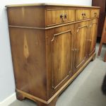 733 6156 Sideboard